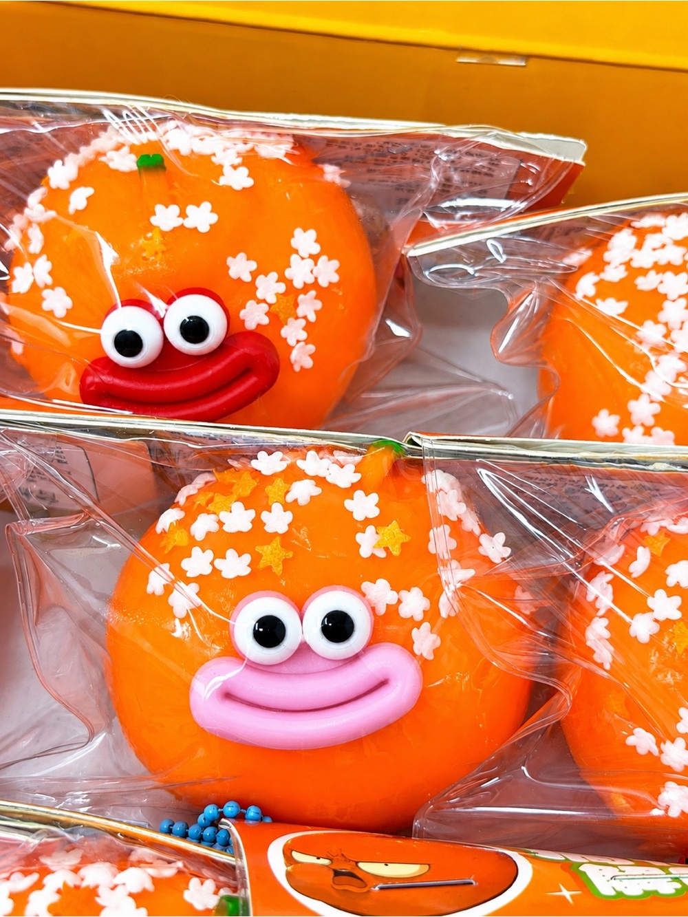 NEW 1x Tangerine Orange Smusher Face Squishy Squeeze Toy RANDOM COLOR
